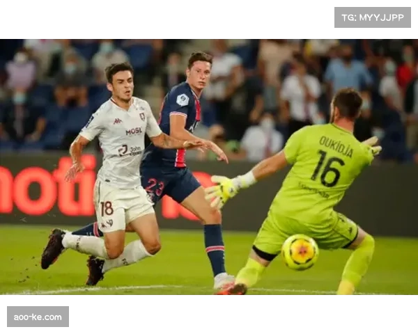 巴黎圣日耳曼应对多线作战 阵容轮换成关键